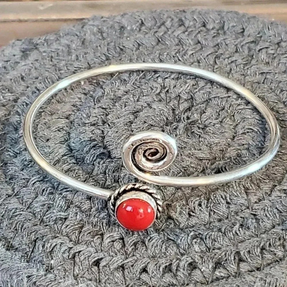 Handcrafted Red Coral Swirl Gemstone Sterling Silver Overlay Artisan Cuff Bracel - Picture 3 of 7